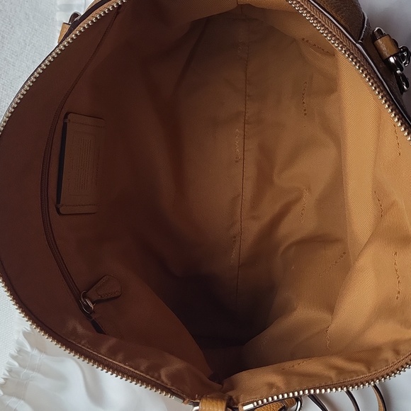 Coach bag (authentic) - Picture 5 of 5